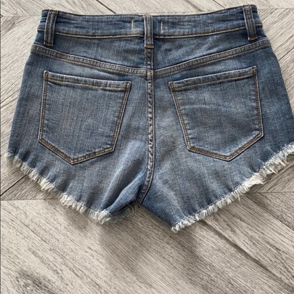 Oasis Eunina shorts sz small - Picture 2 of 4